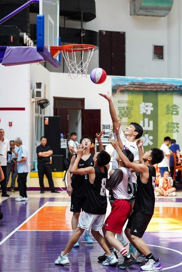 为什么篮球教练的经验很重要_0