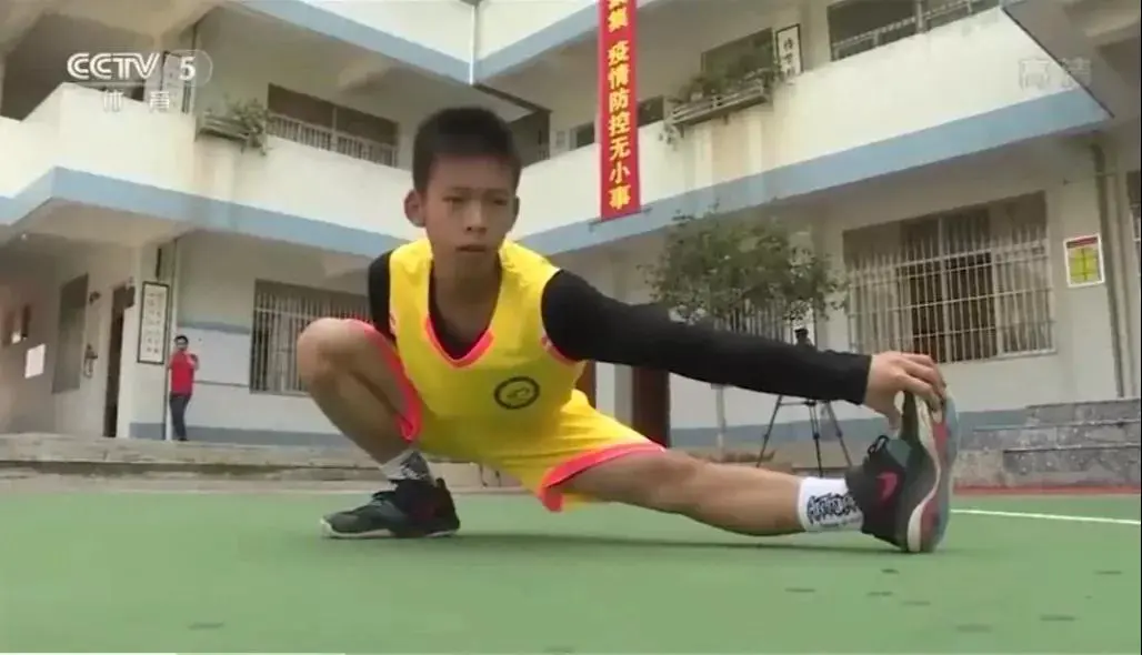 美国篮球训练计划一整套_2